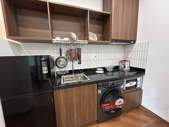 Brand New 1 Bedroom Apartment Near the Beach in Mỹ An