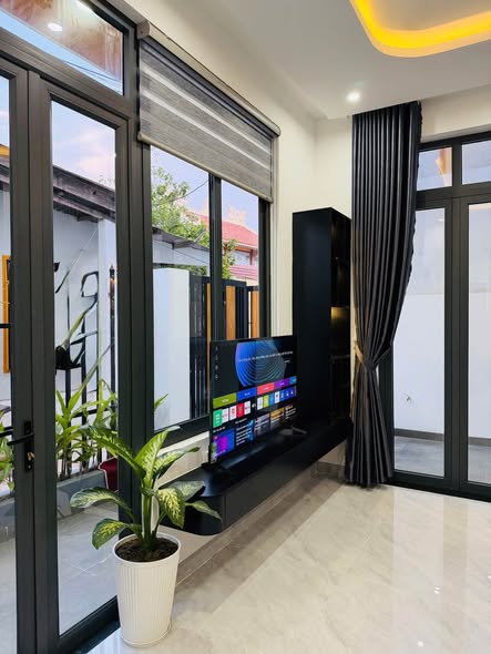 3-Storey 3 Bedroom House for Rent on Tô Hiệu Street