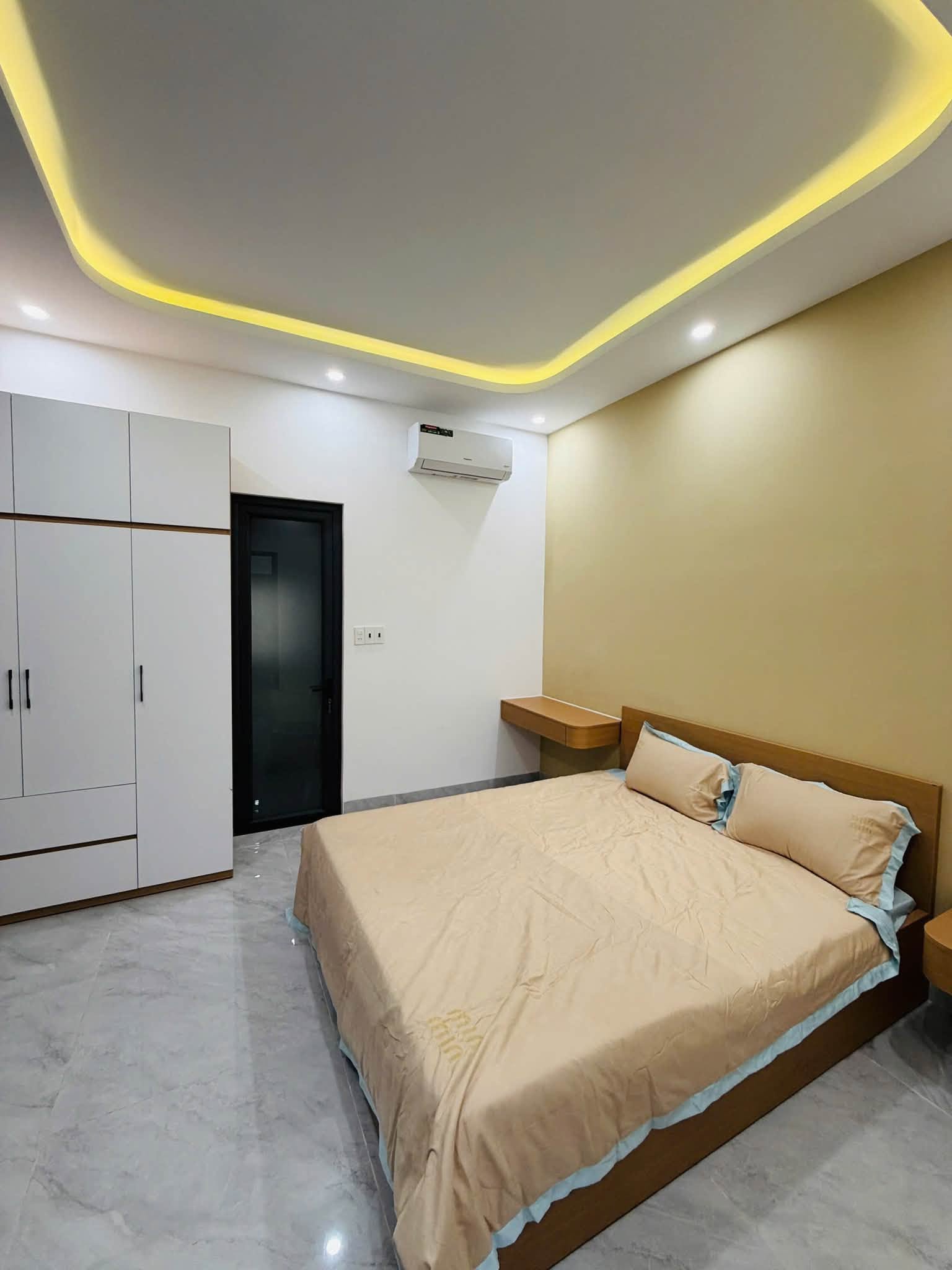 3-Storey 3 Bedroom House for Rent on Tô Hiệu Street