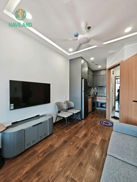 Luxury 1 Bedroom Apartment with Balcony at Sun Cosmo Residence