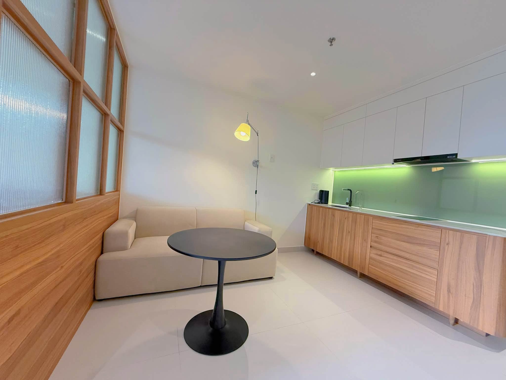 Brand New Luxury 1 Bedroom Apartment with Gym in Hải Châu