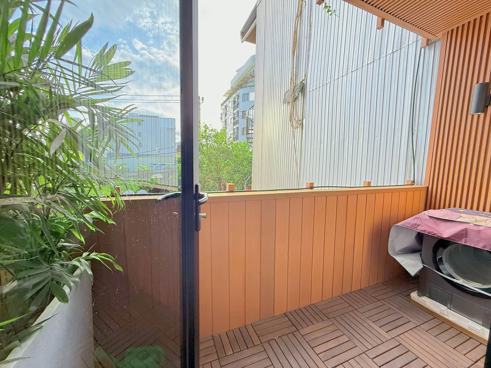 Brand New Luxury 1 Bedroom Apartment with Gym in Hải Châu
