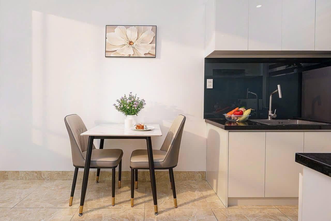 Modern 1 Bedroom Apartment in An Trung 3