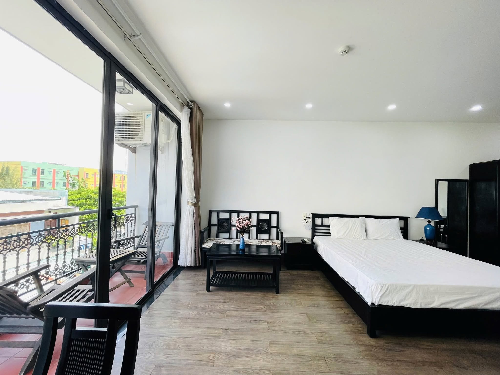 Apartment for Rent on Tô Hiến Thành Street