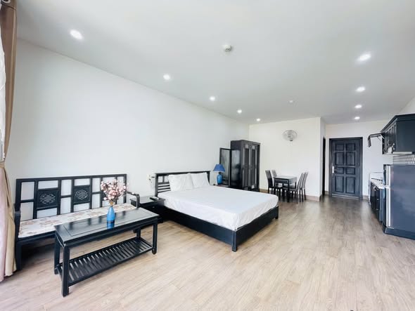 Apartment for Rent on Tô Hiến Thành Street