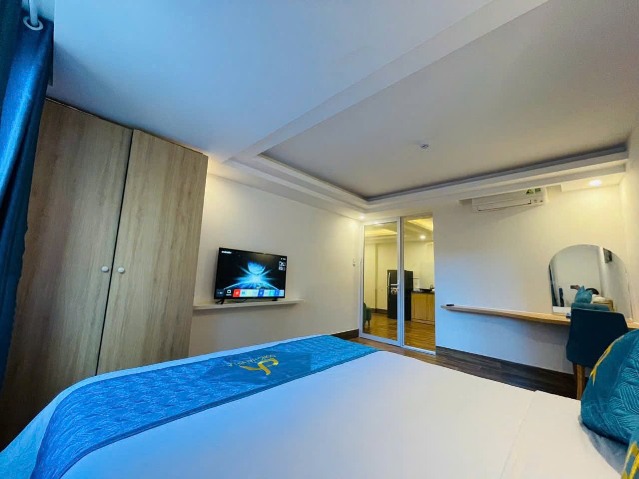 Fully Furnished 1 Bedroom Apartment at Đông Hải Villa on An Dương Vương Street