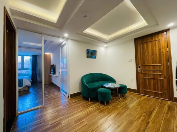 Fully Furnished 1 Bedroom Apartment at Đông Hải Villa on An Dương Vương Street