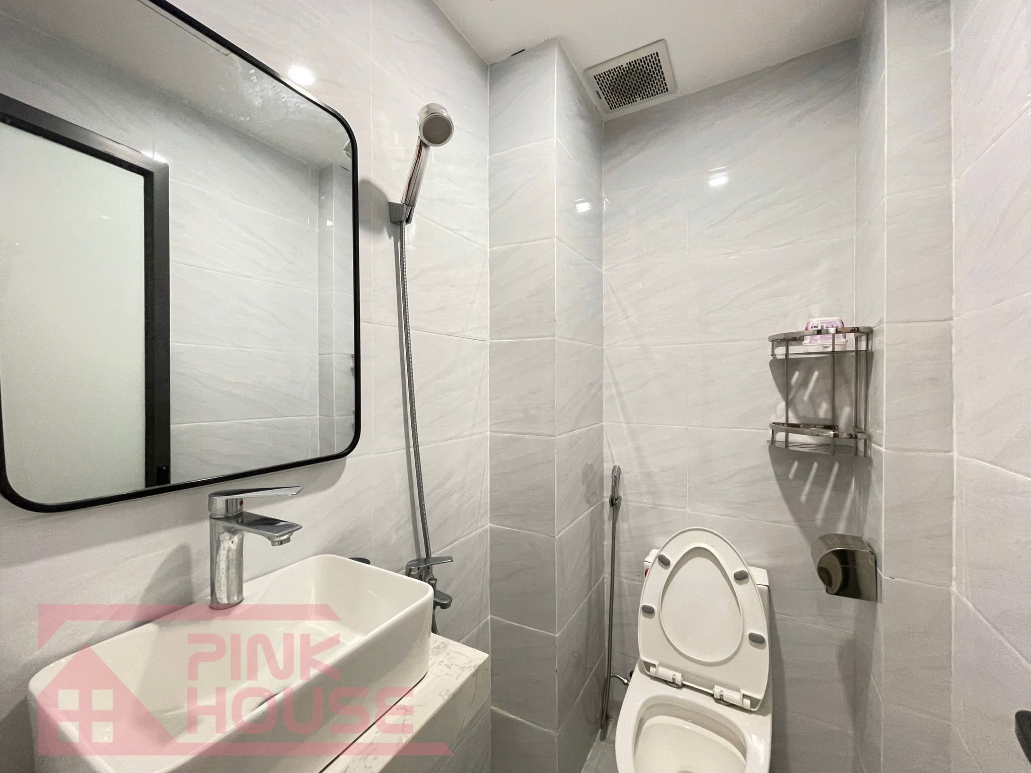 Pet-Friendly 2 Bedroom Apartment on Lê Hữu Trác Street