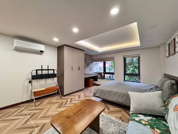 1BR near District 1 in Saigon