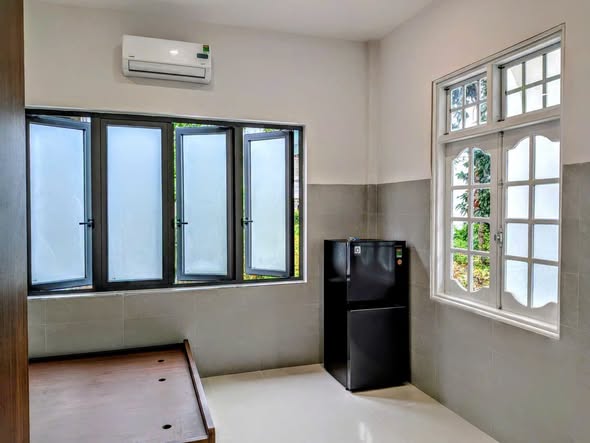 Studio for Rent on Ngo Nhan Tinh Street