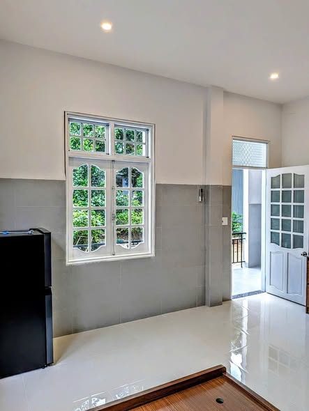 Studio for Rent on Ngo Nhan Tinh Street