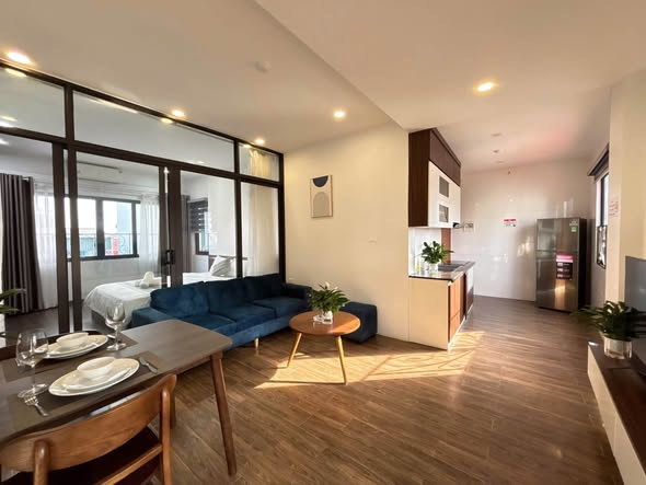 2BR in Gary Home, West Lake