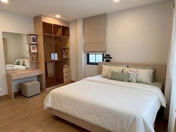 Detached 2-Storey House for Rent in Centro Bangna Phase 2