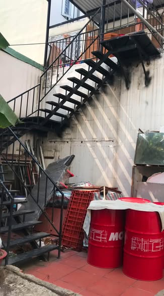 4BR House for Rent near Le Huu Kieu Park