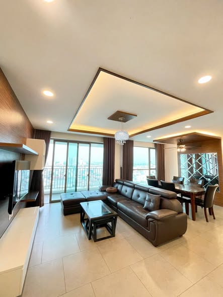 Riviera Point 3BR Corner for Rent