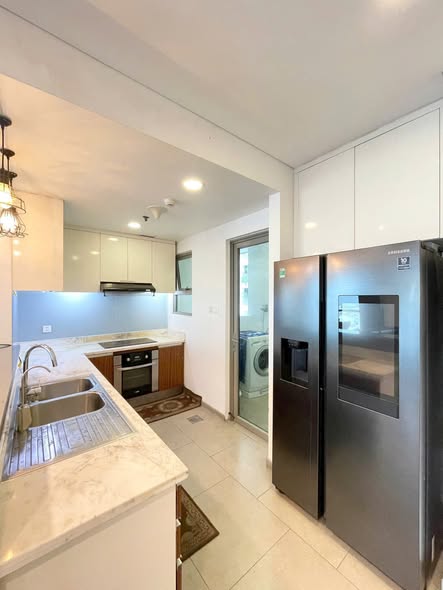 Riviera Point 3BR Corner for Rent