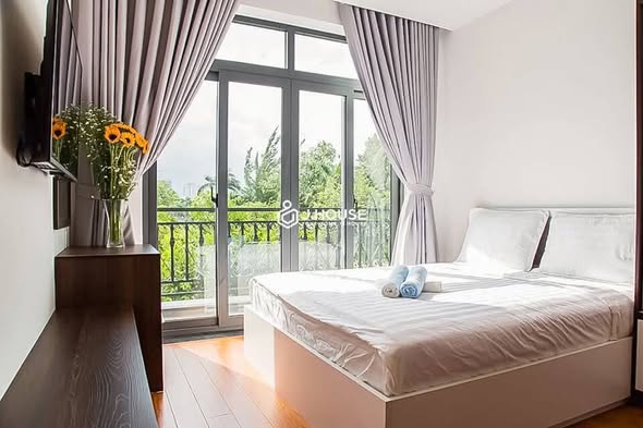 Bright Studio in Thao Dien, District 2