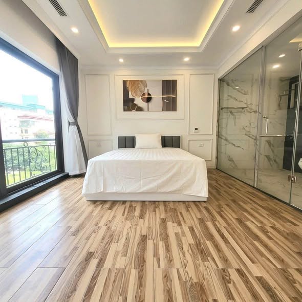 2BR Fully Furnished at 204 Tran Duy Hung, Cau Giay