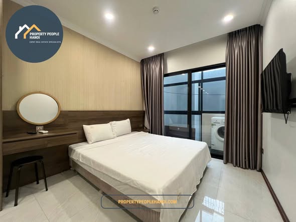Nam Trang Street 1BR with AC