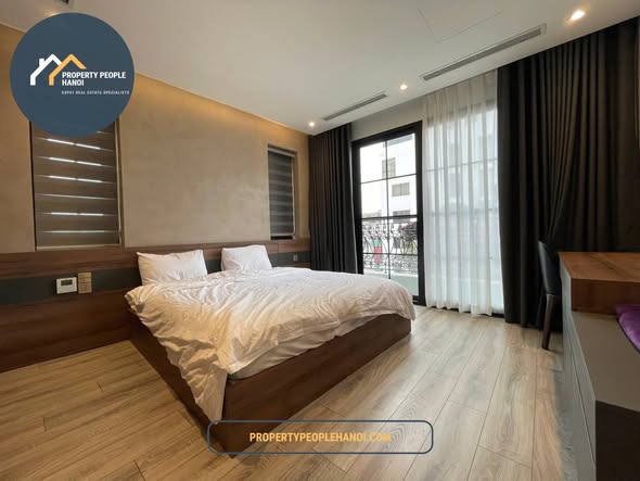 2-Bedroom Apt on Yen Phu Street