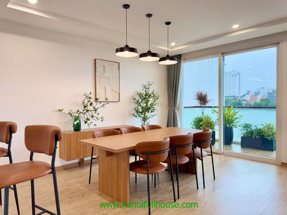 West Lake View 3BR in Tay Ho