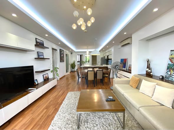 2 Bedroom Luxury Serviced Apartment near Truc Bach Lake