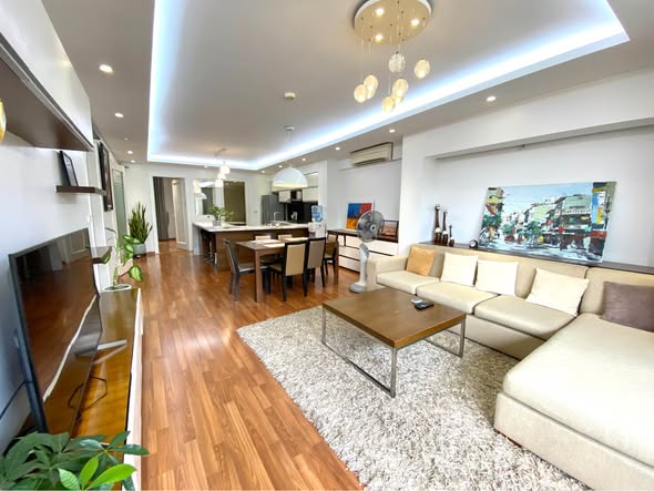 2 Bedroom Luxury Serviced Apartment near Truc Bach Lake