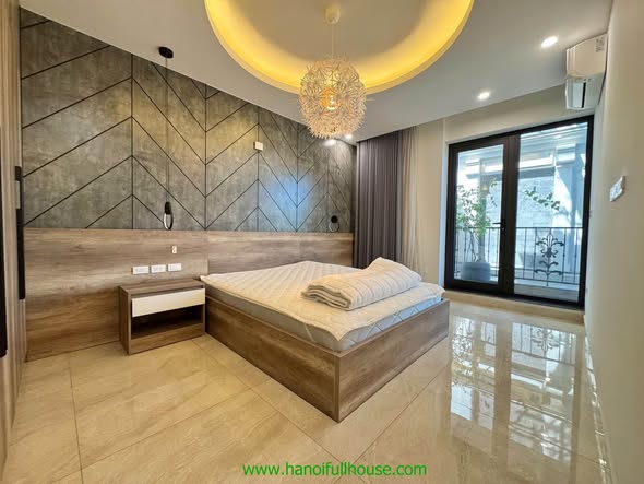 Spacious 3-bedroom apartment on To Ngoc Van Street