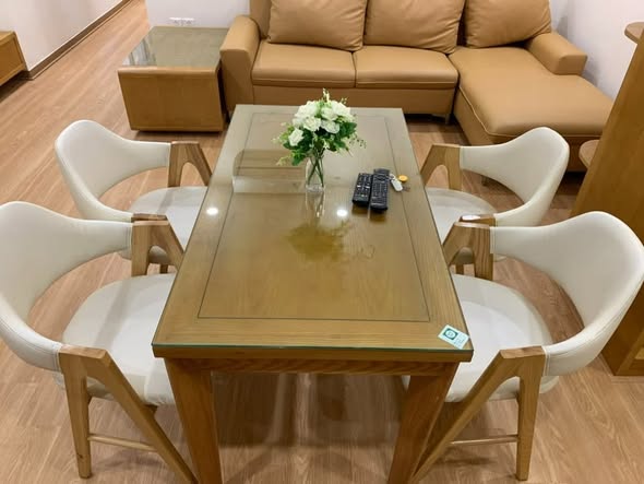 Spacious 2BR in Nhat Chieu, Tay Ho