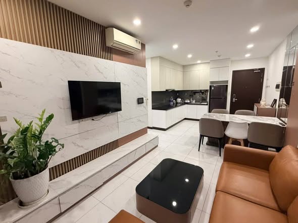 C-Skyview Chanh Nghia Rental