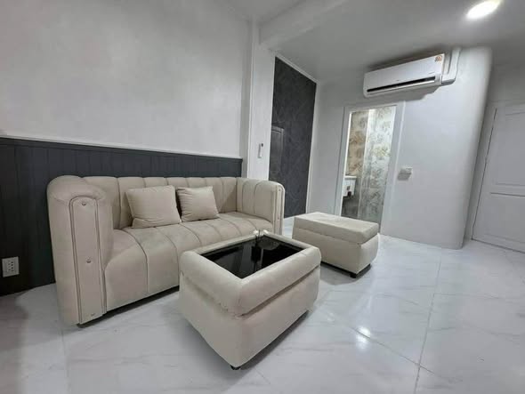 Studio for Rent at Baan Suan Lalana Condominium