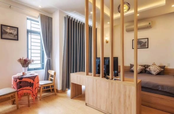 Fully Furnished Studio with Balcony in Khue My Dong 7