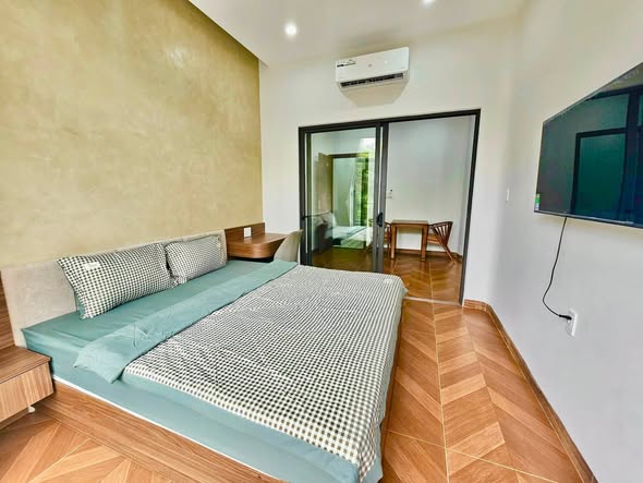 One-Bedroom Fully Furnished Near the Beach