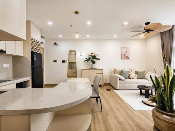Sun Panoma Tower Luxury 1BR for Rent