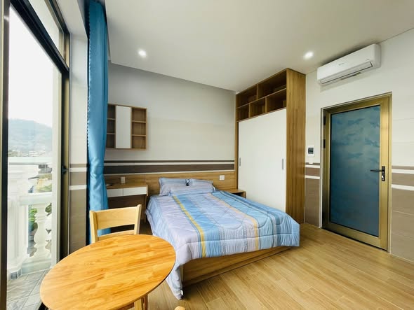 Fully Furnished Studio with Private Balcony in Le Thach, Da Nang