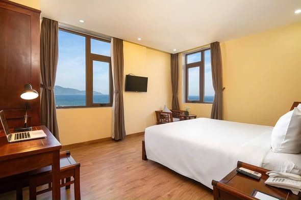 Fully Furnished Two-Bedroom Apartment with Swimming Pool on Phuoc Truong 9