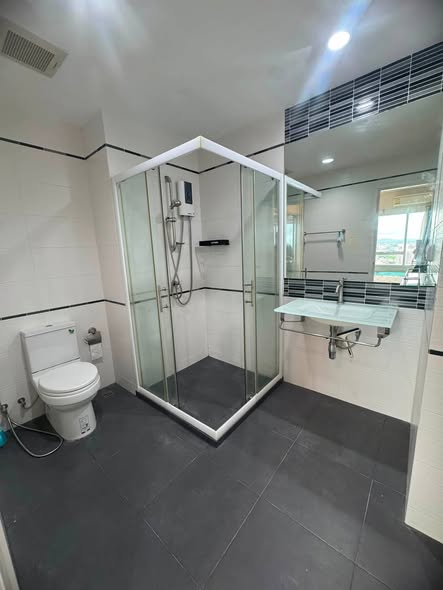 Fully Furnished One-Bedroom Condo with City View at Centric Sea Pattaya