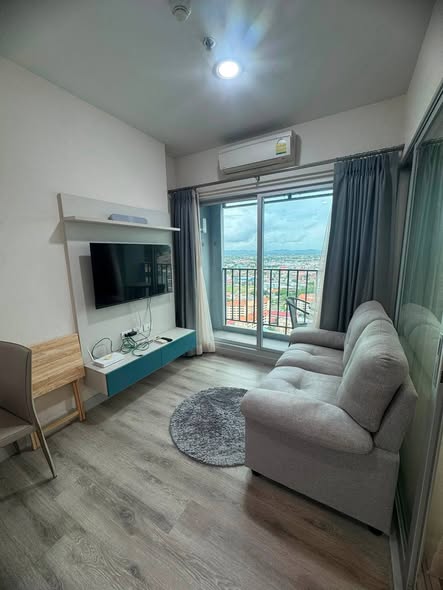 Fully Furnished One-Bedroom Condo with City View at Centric Sea Pattaya