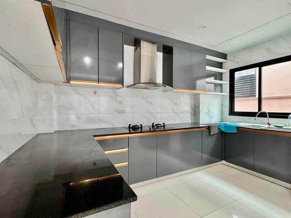 Pet-Friendly Four-Bedroom Pool Villa at The Lake Huai Yai