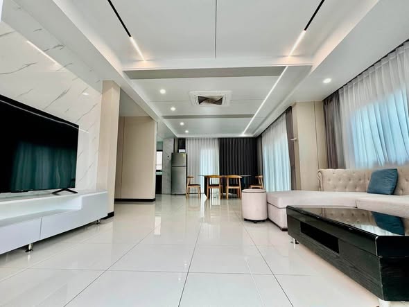 Pet-Friendly Four-Bedroom Pool Villa at The Lake Huai Yai