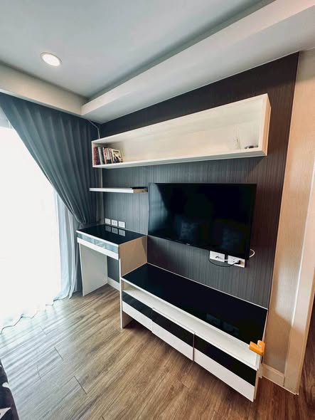 Fully Furnished One-Bedroom Condo at Dusit Grand Park 1 Jomtien