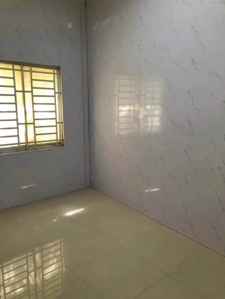 Two-Bedroom Single-Storey House with Large Car Yard on Huynh Thi Chau Street