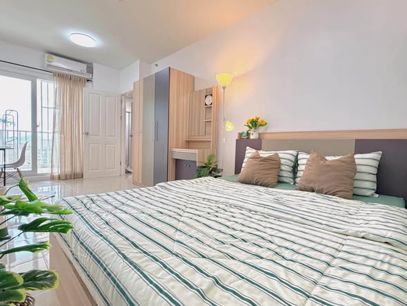 Fully Furnished One-Bedroom Condo at Supalai Park Phuket City
