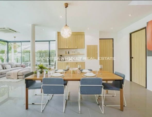Brand-New Pet-Friendly Three-Bedroom Pool Villa with Private Gym in Pasak