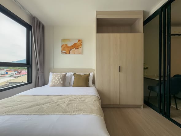 Fully Furnished One-Bedroom Condo with Free Wi-Fi at Dcondo Reef Kathu