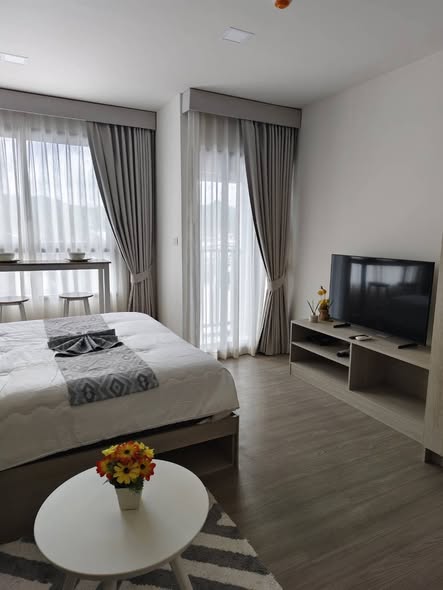 Fully Furnished 1-Bedroom Condo at Dcondo Reef Kathu