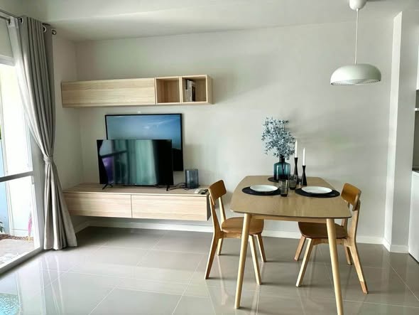 Pet-Friendly Fully Furnished Two-Bedroom Townhouse at Cozy Villaggio Chiang Mai