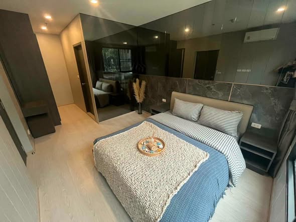 Spacious Two-Bedroom Condo with Pool View at Elio Del Nest Udomsuk