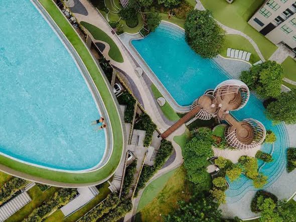 Spacious Two-Bedroom Condo with Pool View at Elio Del Nest Udomsuk