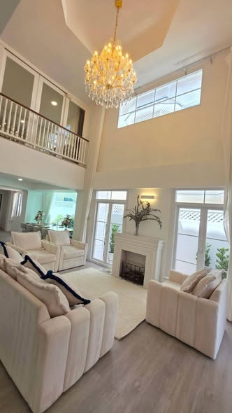 Fully Furnished Four-Bedroom Family Home at Fantasia Villa 2